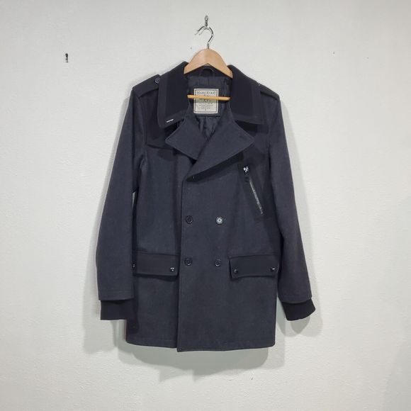 Marc Ecko Cut Sew Young Men's Black Peacoat Size Small - Picture 1 of 7